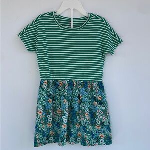 Tea Collection Green Short Sleeve Fit and Flare Stipe and Floral Dress Size 5